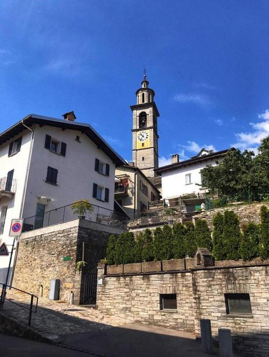 Casa Chiara Lägenhet Intragna Exteriör bild
