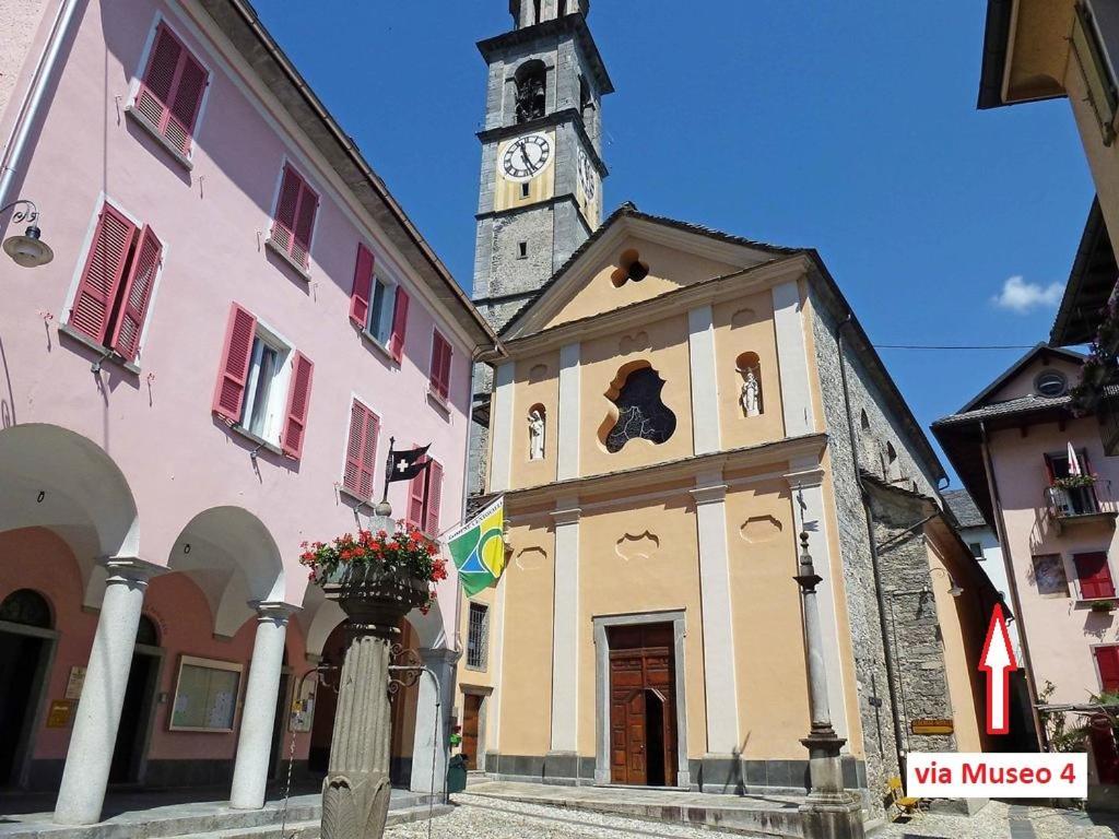 Casa Chiara Lägenhet Intragna Exteriör bild