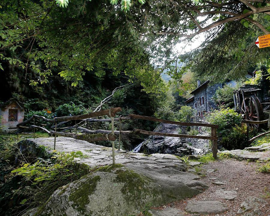 Casa Chiara Lägenhet Intragna Exteriör bild